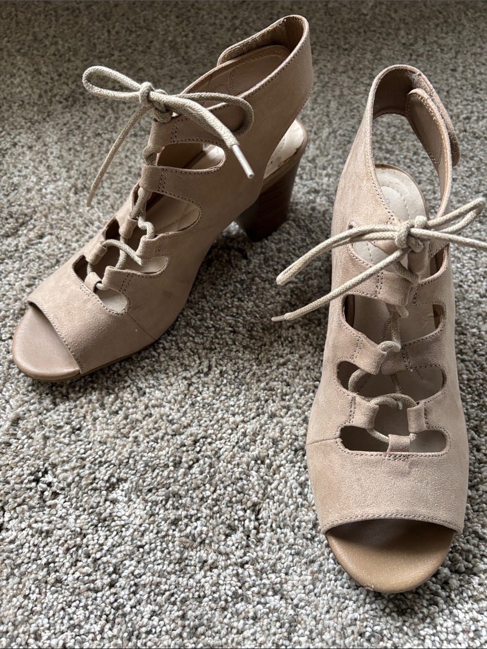 Relativity Taupe Lace-Up Open-Toe Block Heel Sandals 8M